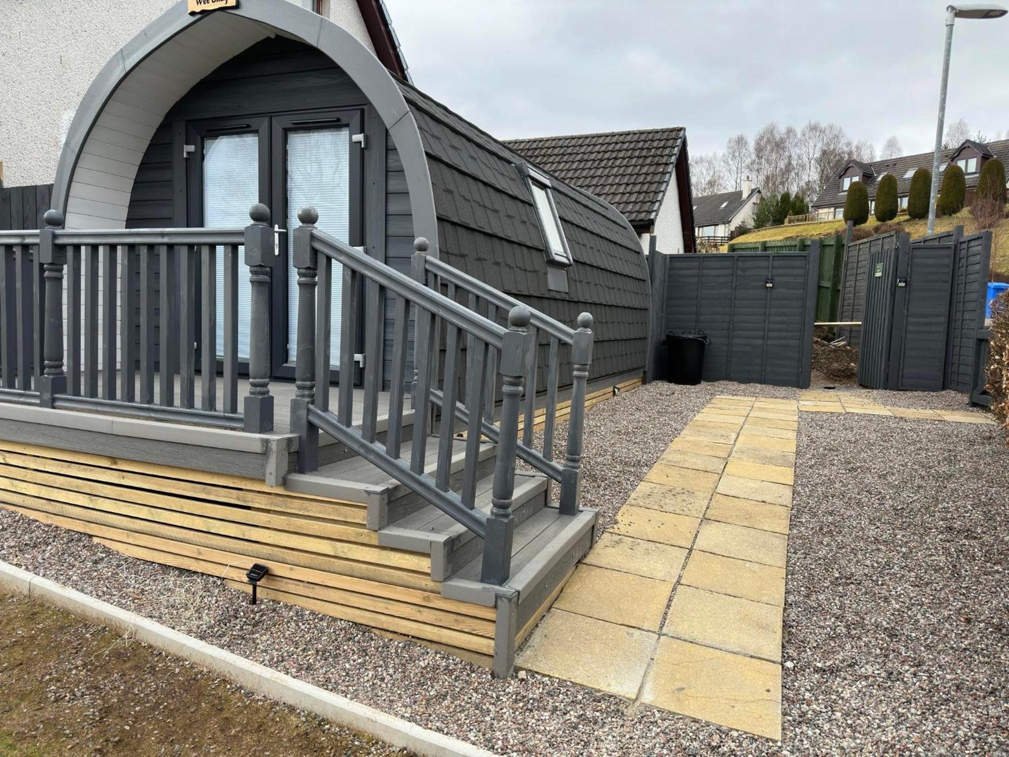 Bonny Wee Snug - Pod In Spean Bridge Lägenhet Exteriör bild