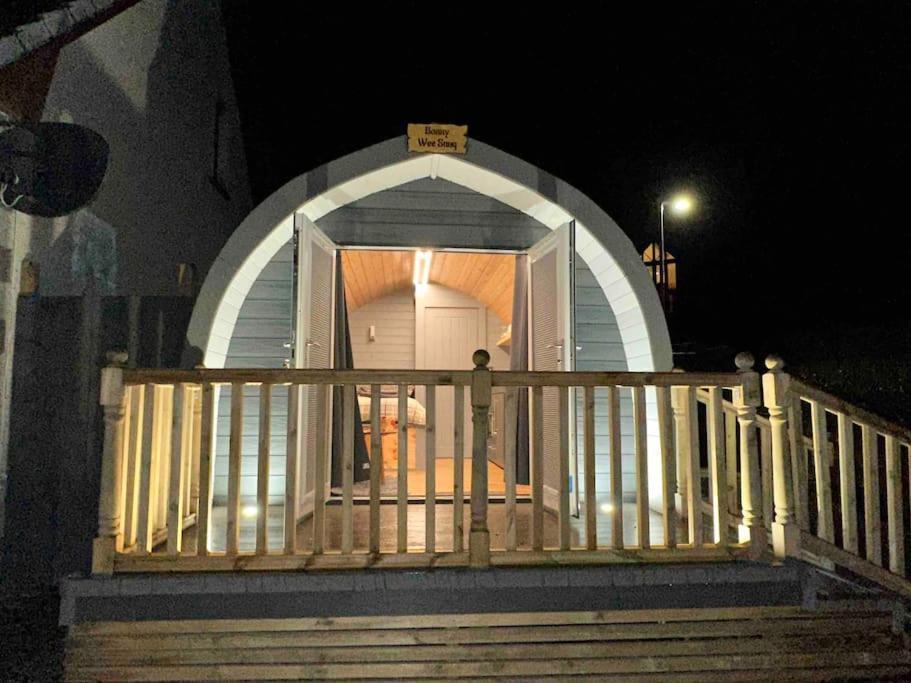 Bonny Wee Snug - Pod In Spean Bridge Lägenhet Exteriör bild